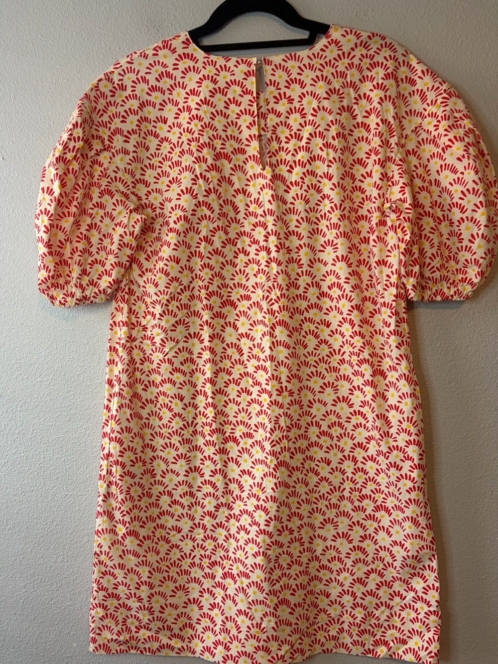 Ann Mashburn puff-sleeve shift dress - Picture 3 of 3